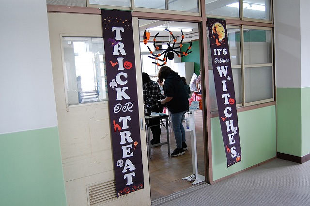 桃山小PTA家庭菜園学習会の様子