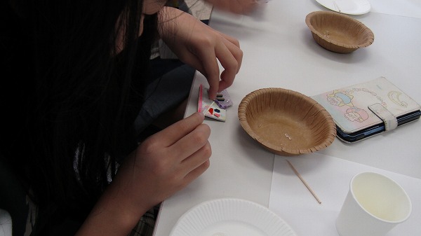 ブローチづくり