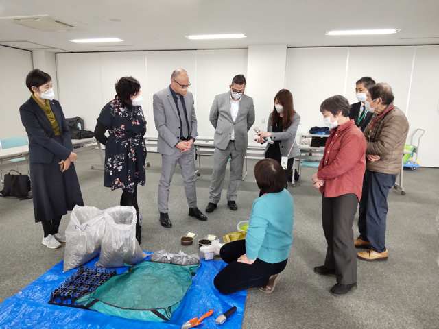 プラハ市職員の桃山学区エコ活動視察