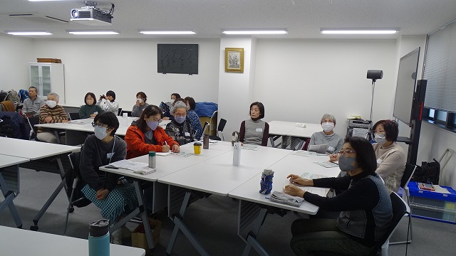 ファッションロス、古着の回収と再循環の仕組み