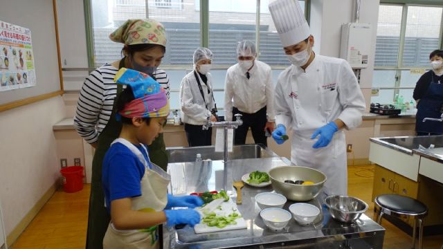 豊園学区×ホテル日航プリンセス京
「親子で食育ミニ教室2024」