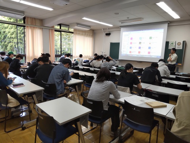 京都橘大学経済学部 平賀緑ゼミ×伊勢武史京都大学准教授「人はなぜ自然が必要なのか～進化生物学から見た人間とは何か～」