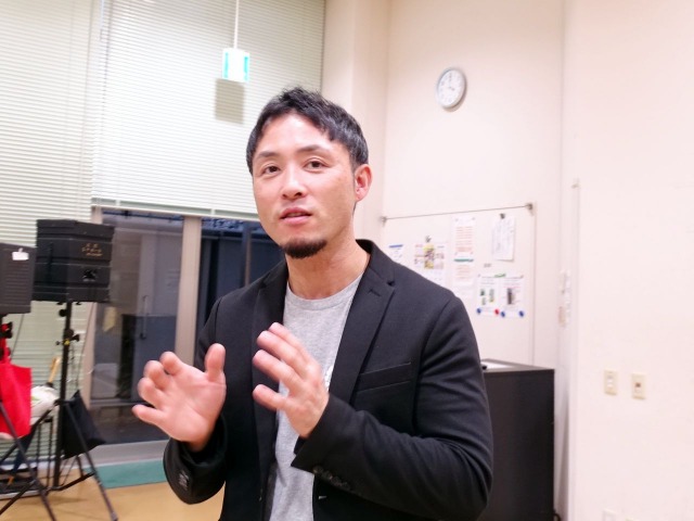 梅屋学区×RE:ARTH「コーヒーかすがキノコに変身?循環型栽培をめざして」