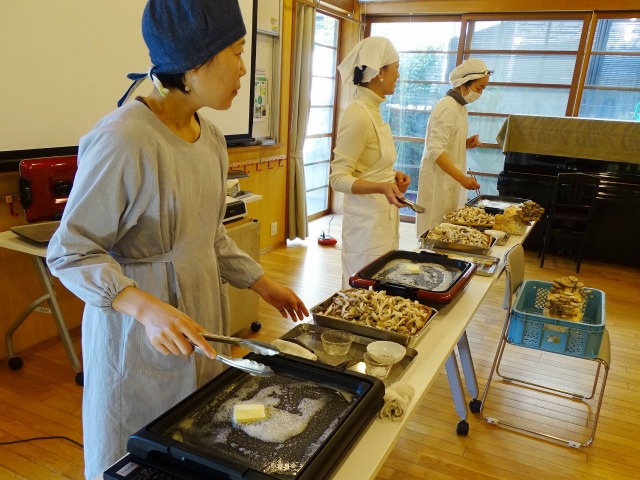 京都友の会×RE:ARTH「秋のきのこの会」