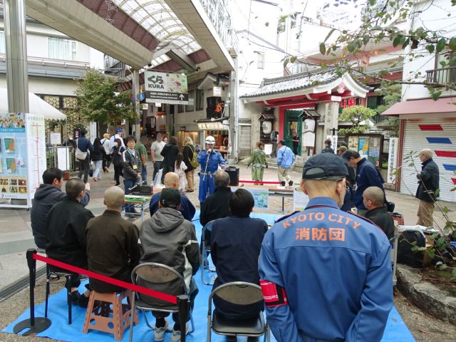 立誠学区×上鳥羽エコまちくらぶ「寺域防災ロケットストーブワークショップ」